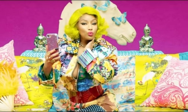 Nicki Minaj bất ngờ xuất hiện trong MV IDol phiên bản đặc biệt của BTS